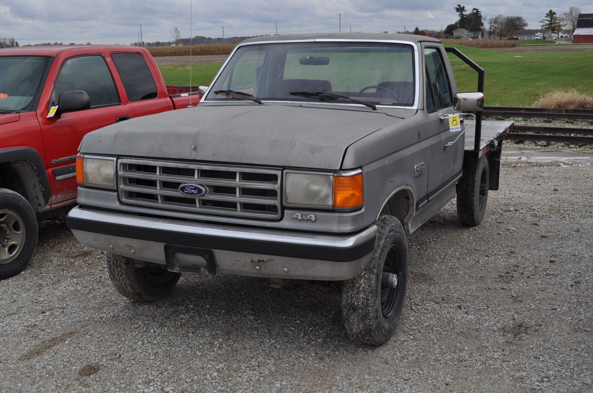 1988 Ford F-250, 4x4, V-8 gas, auto, reg cab, flatbed, shows 44,935 miles, VIN 1FTHF26H7JNA61411