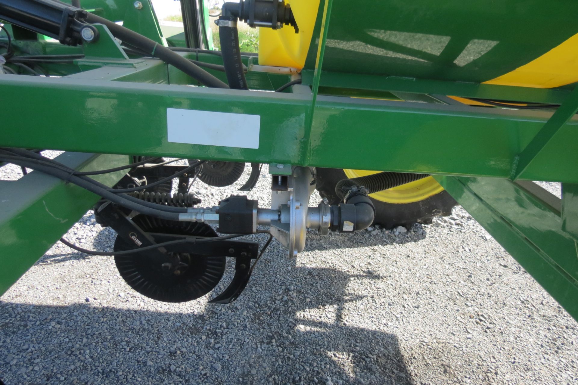 Spray King 11-coulter 28% applicator, 1300-gal poly tank, 15.5-38 tires, 2” fill, hyd SS 2” pump, - Image 22 of 22