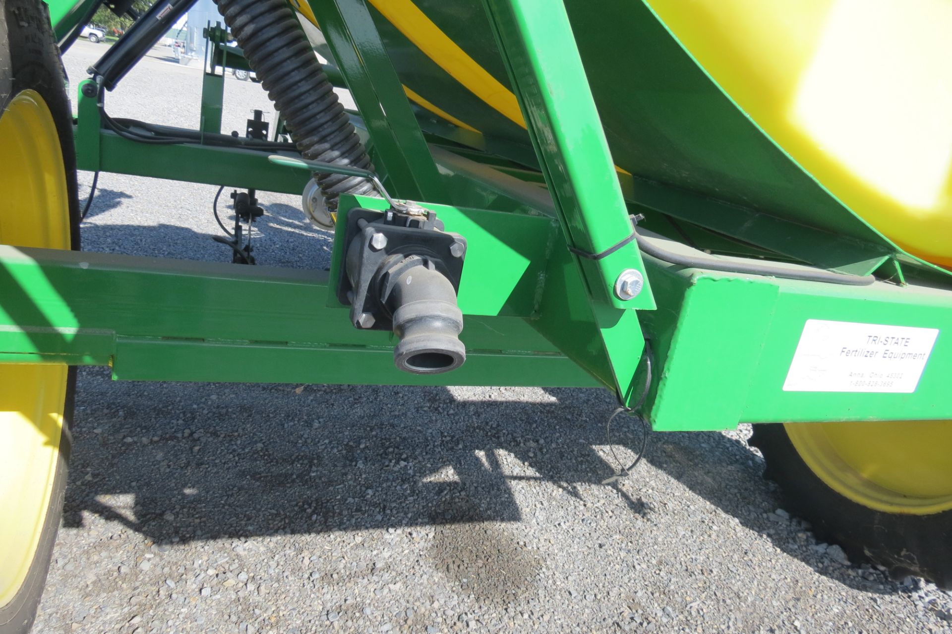 Spray King 11-coulter 28% applicator, 1300-gal poly tank, 15.5-38 tires, 2” fill, hyd SS 2” pump, - Image 21 of 22