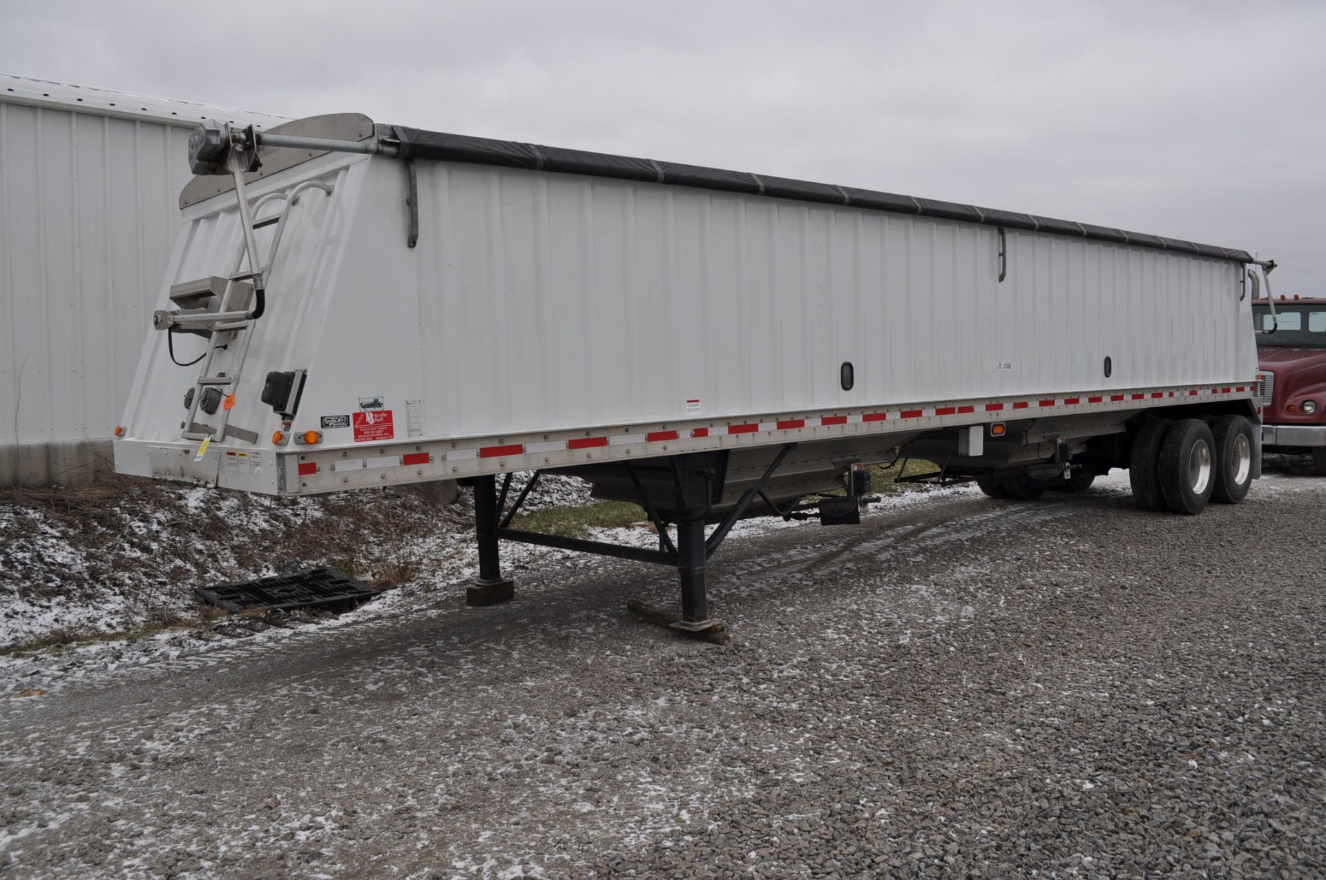 40’ 2012 Neville Built aluminum hopper bottom trailer, Shur-Co 3500 wireless tarp, Shur-Co ProTrap