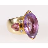 Dress ring with marquise amethyst, two pink tourmalines and four diamond brilliants, in gold,