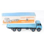 Dinky Toys 502 Foden flat truck, 1st type cab with mid blue cab and back, dark blue flash,