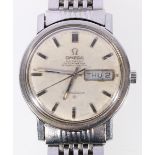 Gent's Omega Constellation stainless steel bracelet watch with day and date CONDITION