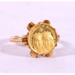 Gold ring set with coin ( Ferdinand et Elisabet) size P, 5.8g.