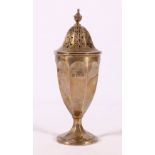 Edwardian silver sugar caster, London 1907, makers George Edwards & Sons, 199g.