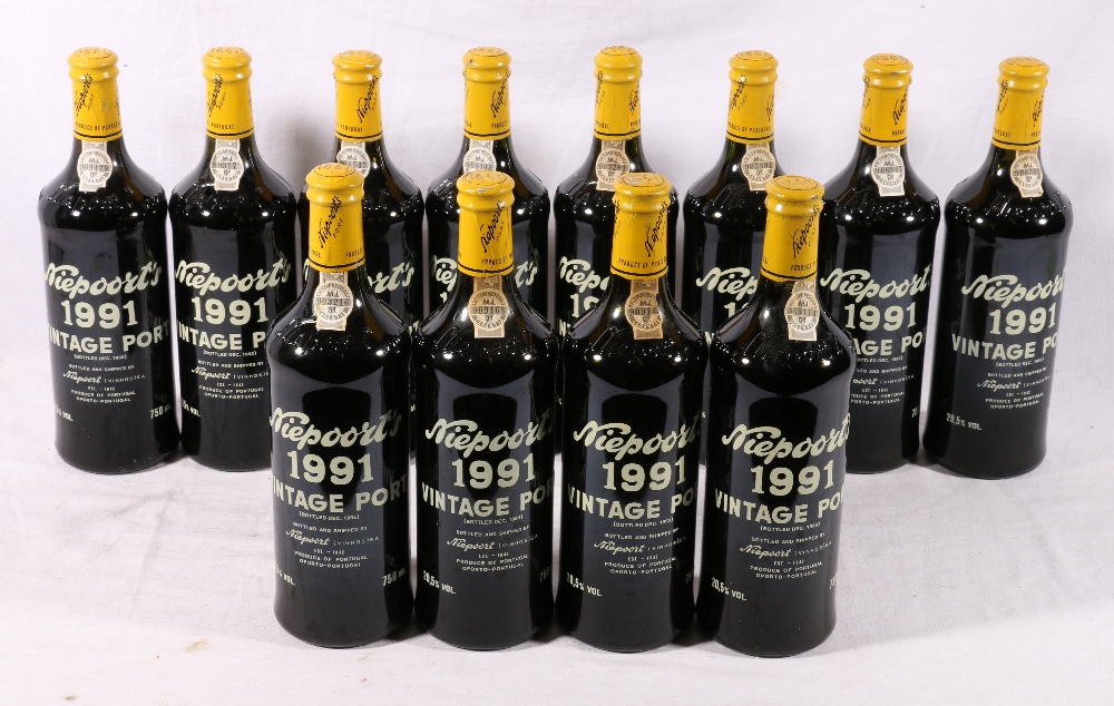 Twelve bottles of NIEPOORT 1991 vintage port, bottled December 1993, 75cl 20.5 volume.