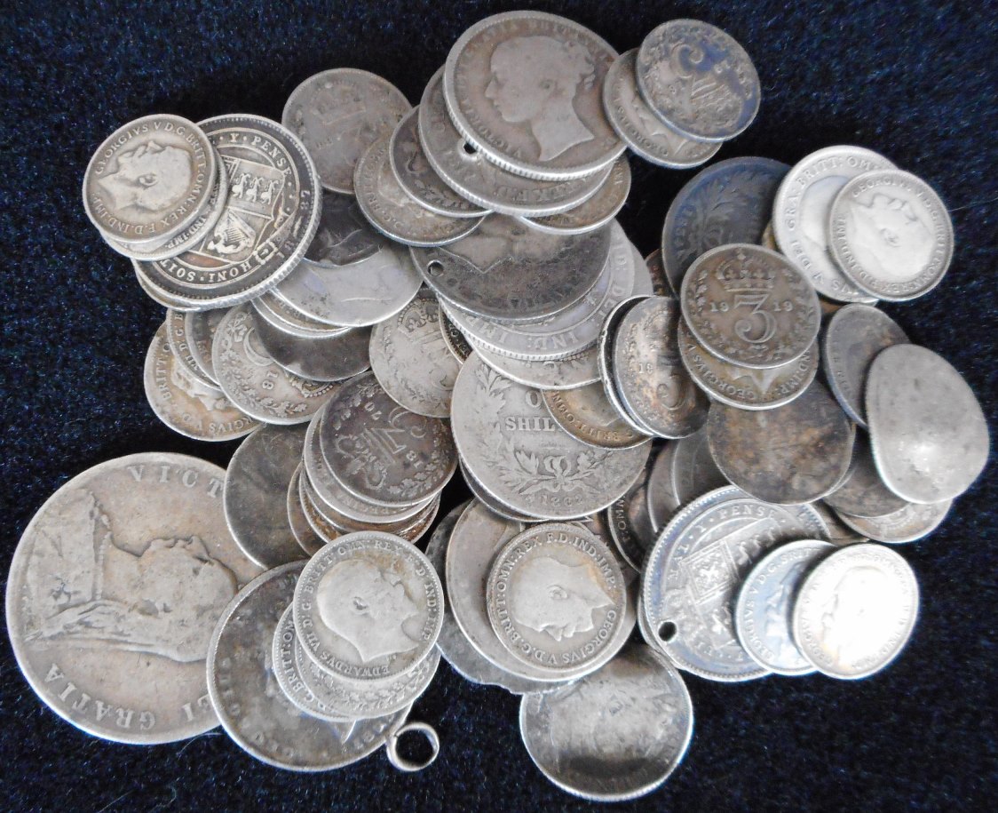 Collection of pre-1920 silver coins. Condition Report. 178.2 gms.