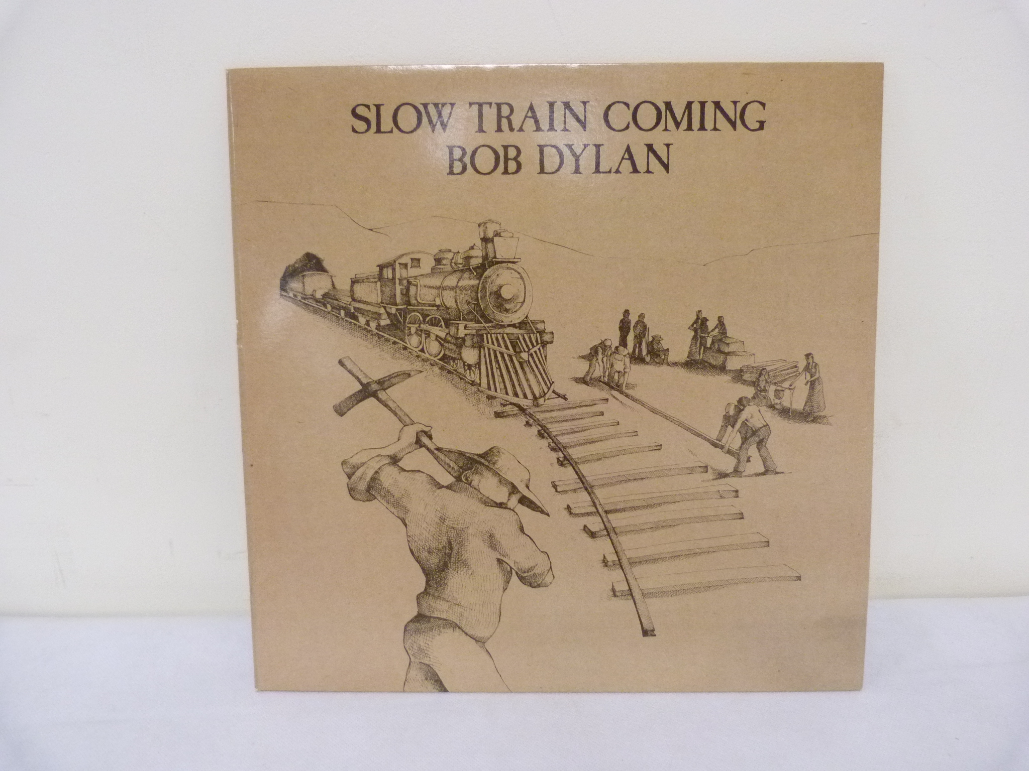 Four Bob Dylan LP's to include Saved, Blood On The Tracks and Street Legal. - Image 4 of 9