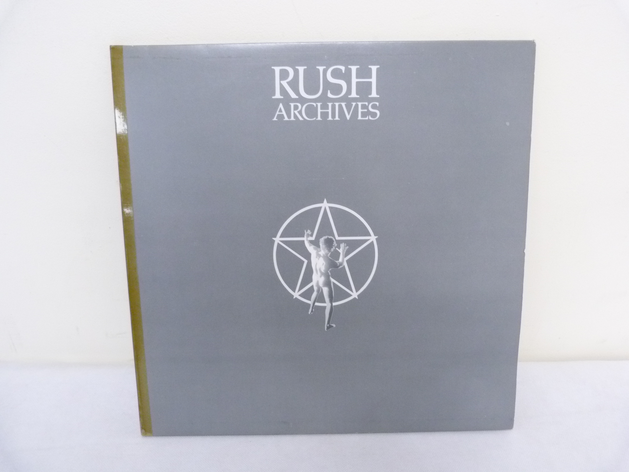 Four UK original Rush LP's to include Permanent Waves and Archives. Condition Report. - Image 5 of 6