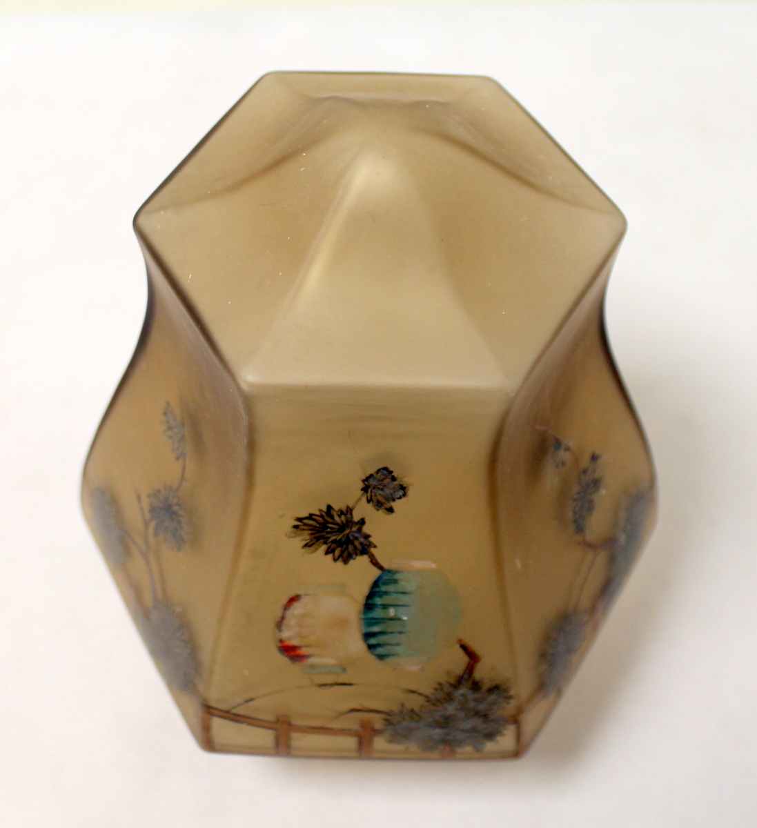 Early 20th century smoked frosted glass lampshade of hexagonal baluster form with hand painted - Image 8 of 8