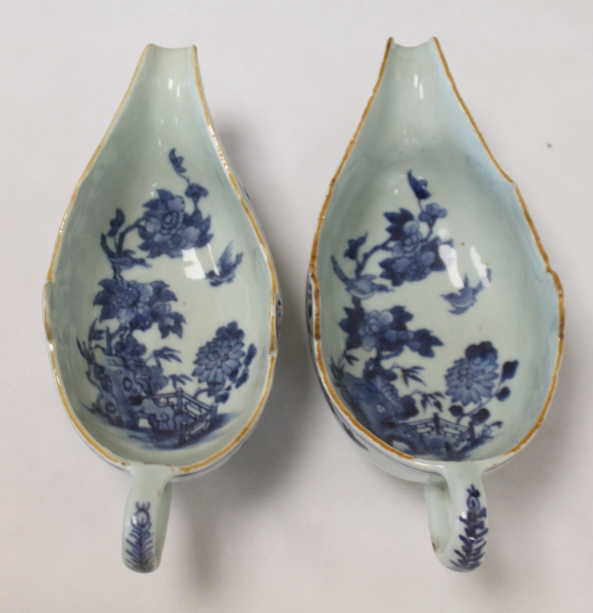 Pair of 18th century Chinese Export blue & white porcelain sauce boats, - Image 2 of 13