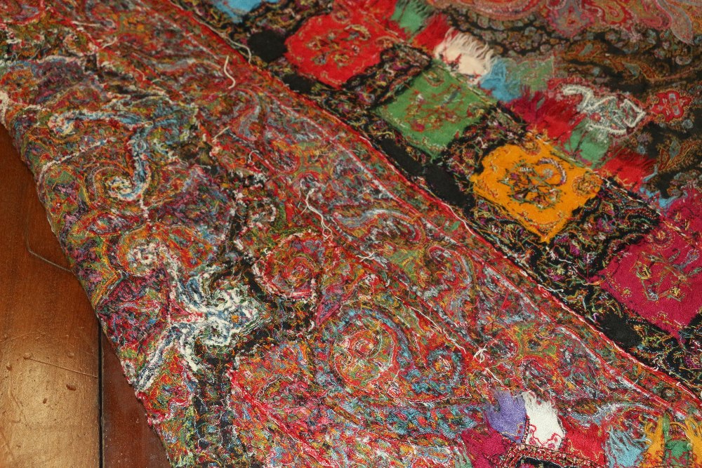 Mid to late 19th Century 'patchwork' Paisley shawl, - Image 5 of 5