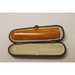 Late 19th century amber cigar holder 8.5cm long, cased. Condition Report.