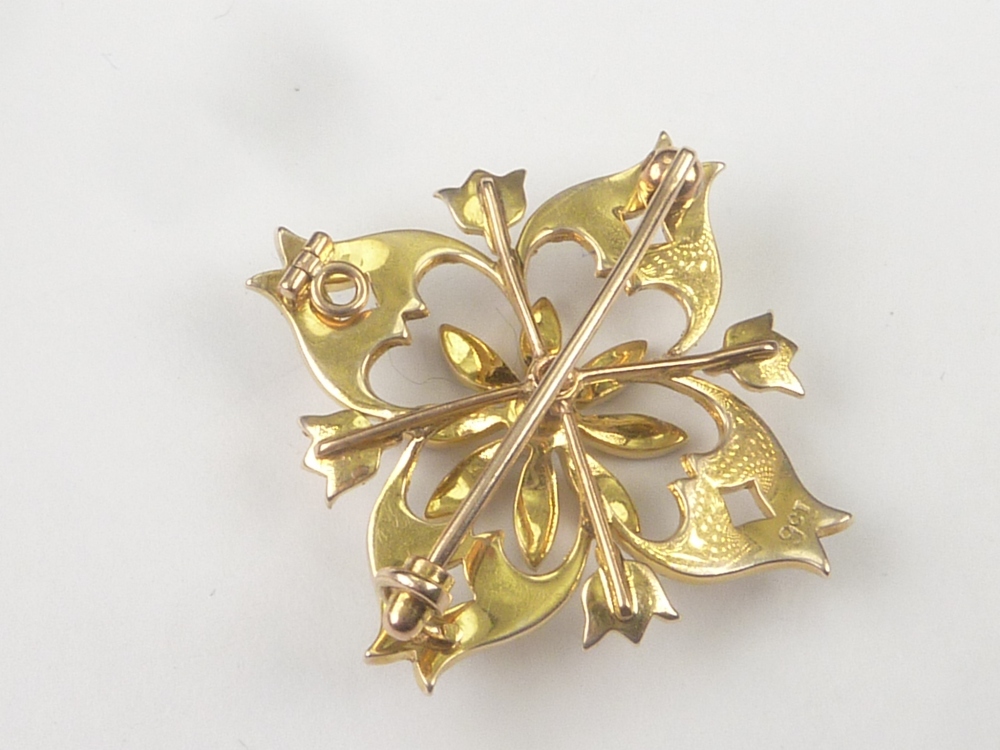 Victorian gold brooch pendant of square shape with flower centre, probably 15ct. - Image 2 of 3