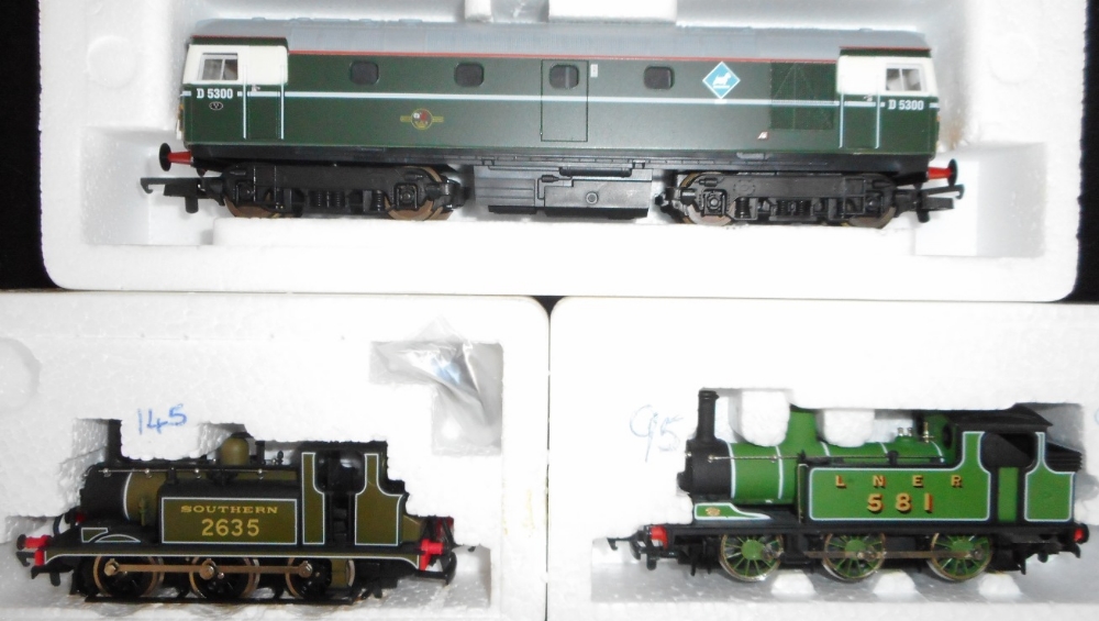 Mainline. 00 gauge. 0-6-0T loco. 581, green, L.N.E.R. Dapol. 0-6-0T loco. 2635, green. S.R. Lima.