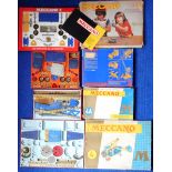 Meccano. (4) Set 2. For British and French markets. In good condition. Not known if complete.