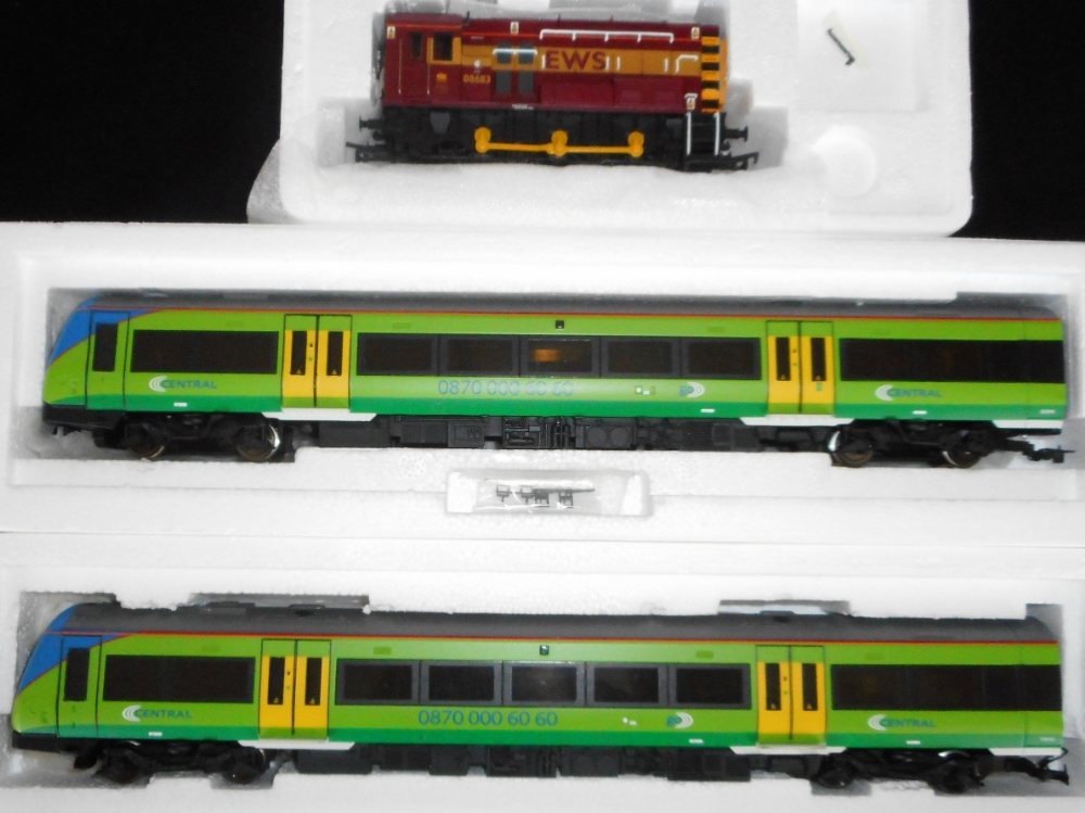 Bachmann. 00 gauge. 32-451 170/5 Turbostar. 2 car DMU. Green, Central. 32-018 diesel shunter.