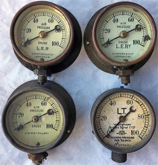 Small selection of London Underground brass PRESSURE GAUGES, three of which are pre-LT and marked '