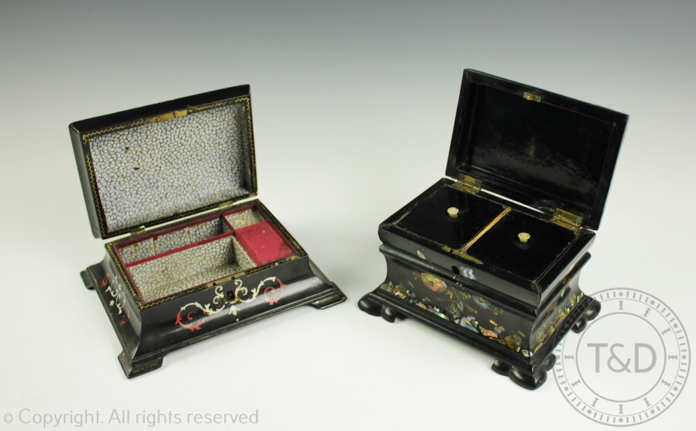 A Jennens and Bettridge work box, the sarcophogus lacquered, - Image 4 of 4