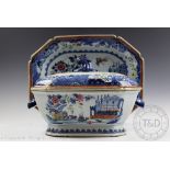 An 18th century Chinese export tureen, cover and stand, Qianlong (1736-1795),