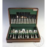 A silver plated Old English and Bead canteen of cutlery by Butler of Sheffield (92)