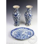 An 18th century Chinese porcelain blue and white meat plate,