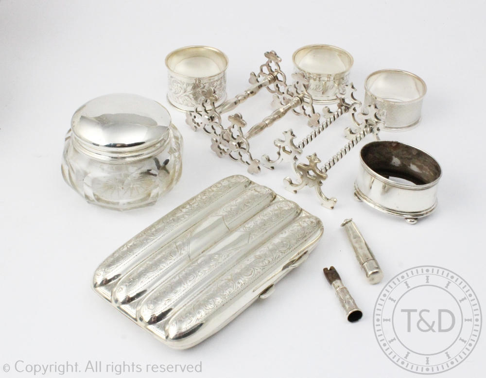 A collection of small silver and plate, to include; a silver cigar case Birmingham 1910, 4.