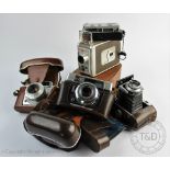 Five vintage cameras comprising; a Voigtlander Perkeo II,