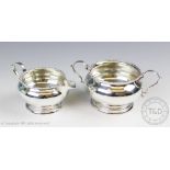 A George V silver jug and sugar bowl, Birmingham 1925, 6.5ozt, sugar 14.