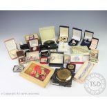 A collection of assorted vintage, costume and other jewellery to include, a cameo brooch, compacts,
