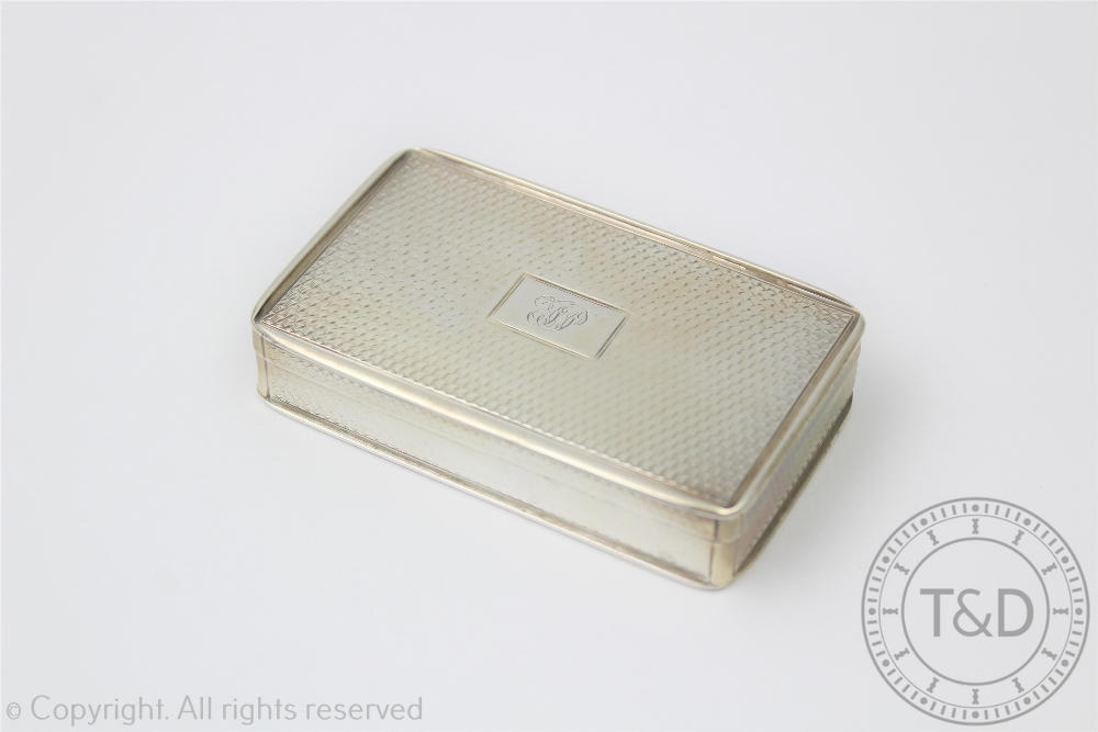 A William IV Nathaniel Mills silver snuff box, Birmingham 1832,