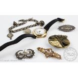 A collection of jewellery, to include; a 9ct gold cased wristwatch,