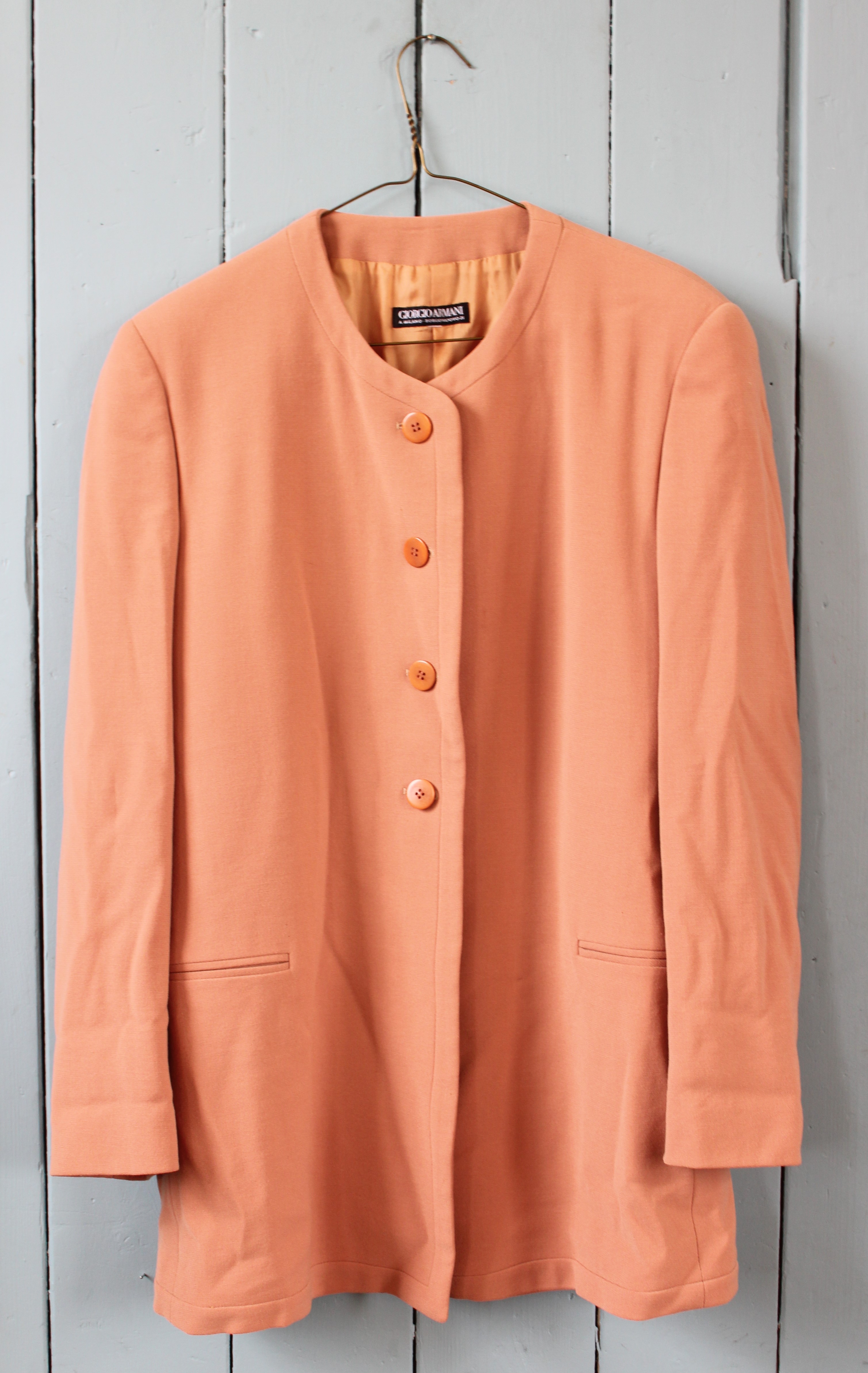 A collection of ladies fashion garments to include a two Giorgio Armani jackets in peach and ivory, - Bild 3 aus 8