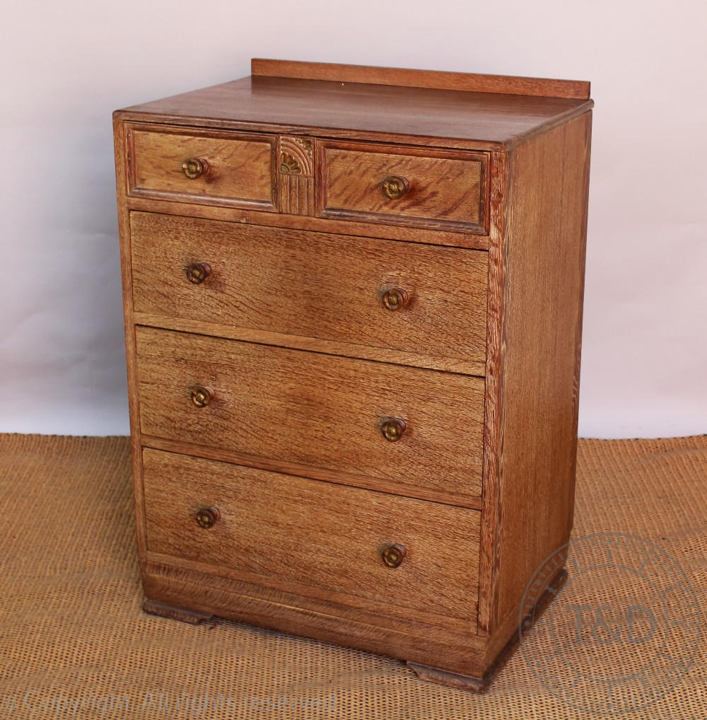 An Art Deco limed oak three piece bedroom suite, comprising two door wardrobe, - Image 2 of 4