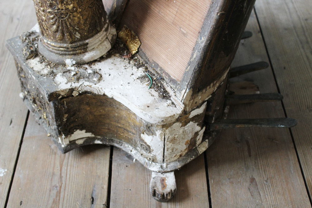 An early 19th century gilt wood and gesso harp by Sebastian Erard, in need of complete restoration, - Image 5 of 16
