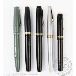 A Parker Vacumatic fountain pen, a Parker Victory fountain pen with '14k' nib,