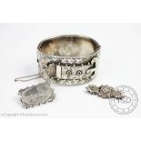 A Victorian silver bangle, Birmingham 1883,