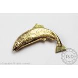 A 9ct yellow gold leaping trout brooch, Alabaster & Wilson Birmingham 1973, realistically modelled,