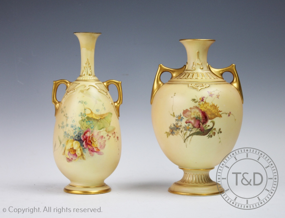 A Royal Worcester porcelain Blush Ivory vase, shape No.1766, date code for 1895, RdNo. - Image 2 of 4