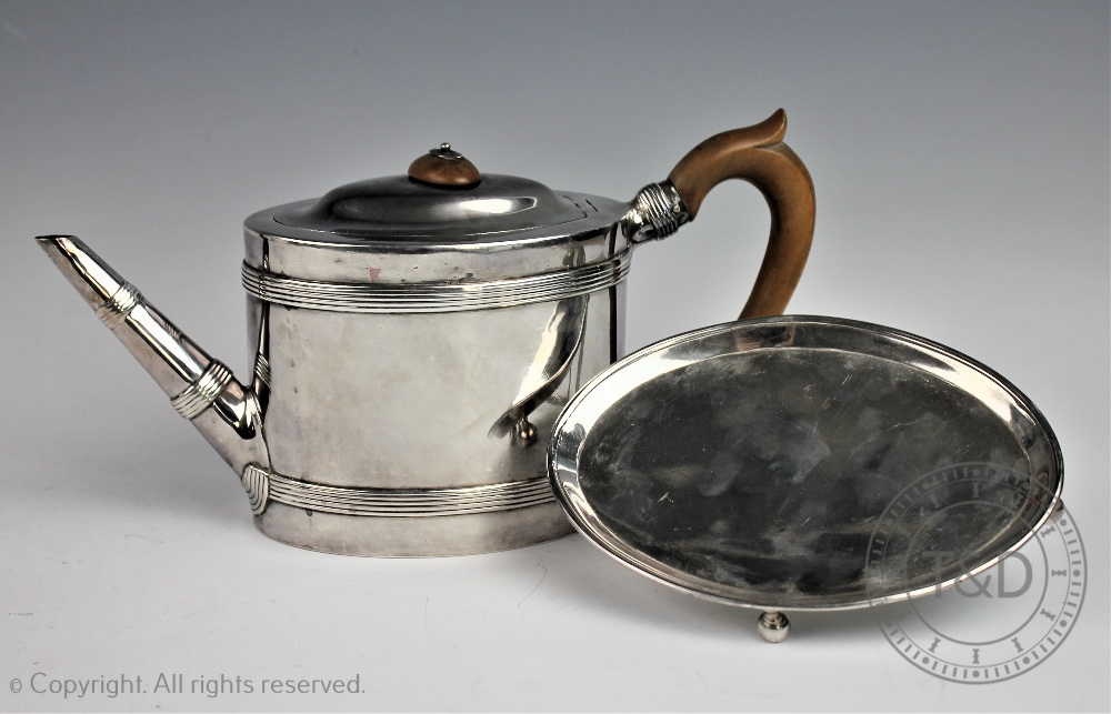 A George III silver teapot and stand, Henry Green, London 1787, - Image 2 of 2