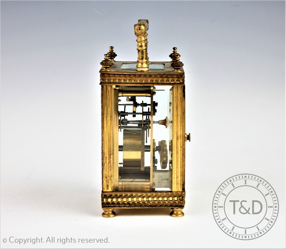 A Lund & Blockley of Bombay lacquered brass carriage timepiece, - Bild 3 aus 4