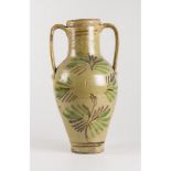 QUARTARA in ceramica smaltata e dipinta nei toni del giallo e del verde. Sicilia XIX secolo