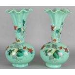 Two antique green opaline glass collar vases with hand-painted floral decors. Cica: 1900. Size: 26 x