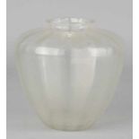 AD Copier, Leerdam. Glass vase with tin crackle. Sonoor collection. 1935. Size: 12.5 x 12.5 cm ø. In
