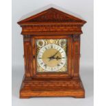 Antique German oak Winterhalder Hofmeier table clock with quarter-turn. Circa 1900. Architectural