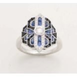 Elegant whitegold ring in Art Deco style, 585/000, with diamond, sapphire and onyx. Heavy ring