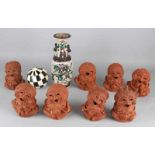 Lot miscellaneous. Among others: Chinese terracotta figures (8x), legs and damaged vase. Size: