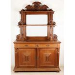 Oak mirror mirror box. Circa 1880. Underneath with brushed panels, top with columns, two mirrors and