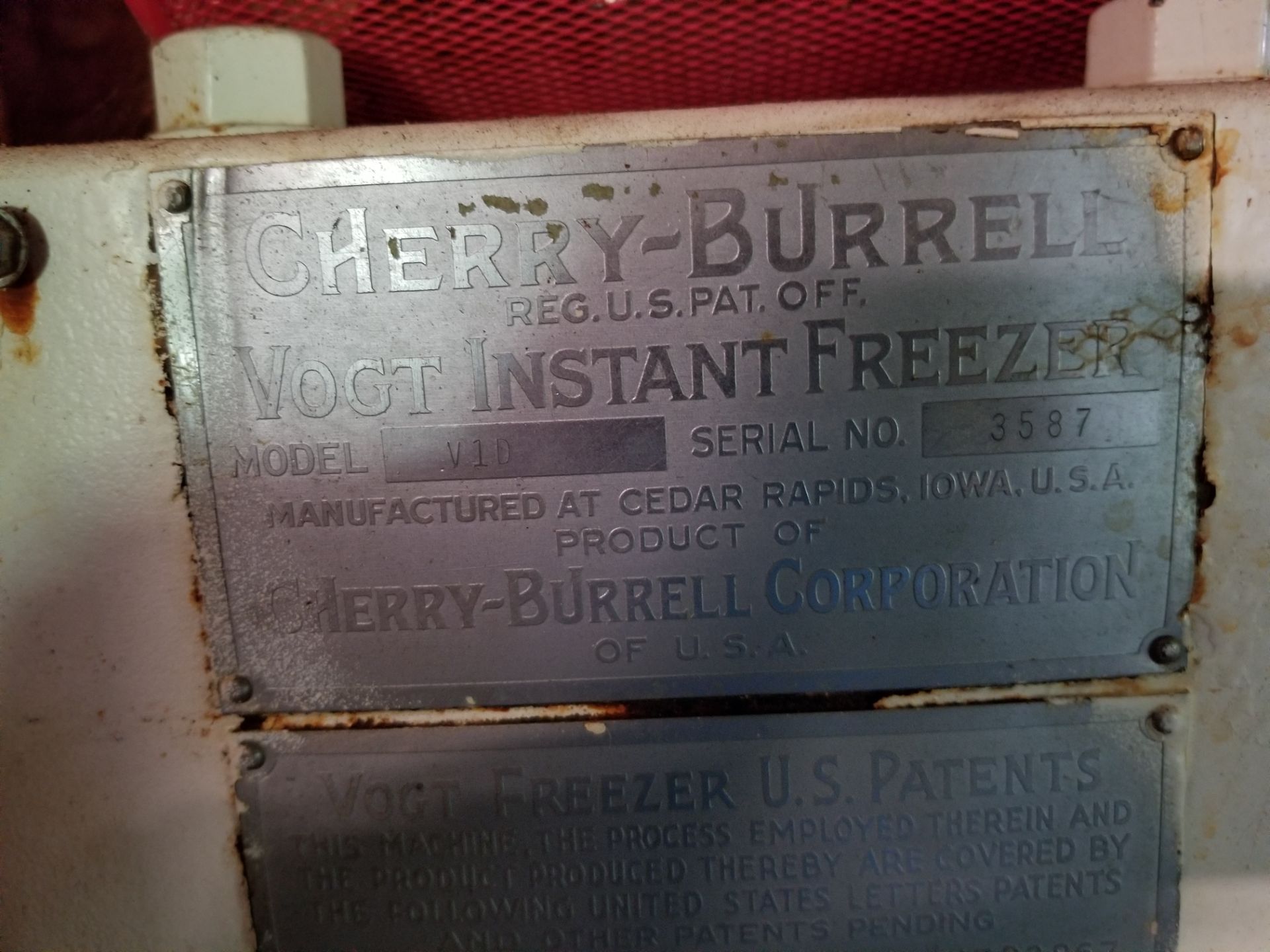 Cherry Burrell Vogt Instant Freezer Ice Cream Maker Model: V1D Serial: 3587 *Parts Unit* Jacket - Image 2 of 3