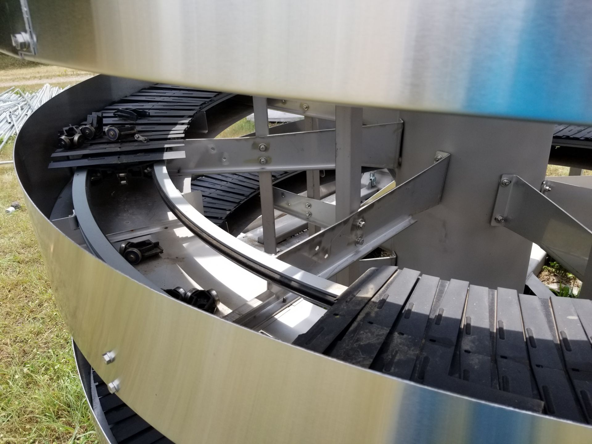 2012 Ryson Spiral Elevator with 12 inch Wide Belt - Image 4 of 4